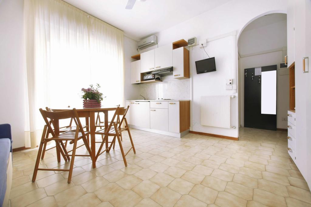 Residence Barusso Алассио Номер фото