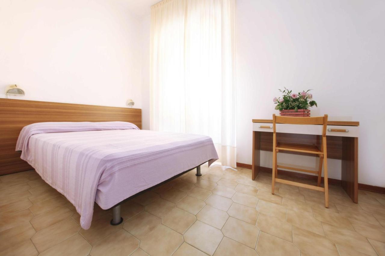 Residence Barusso Алассио Номер фото